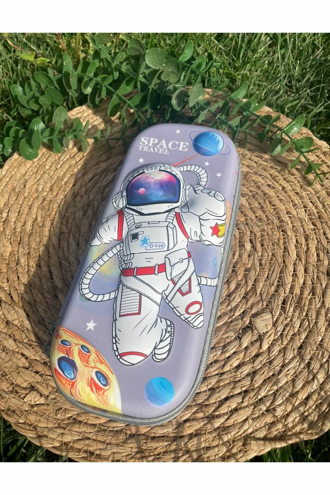 Astronot Kabartmalı 3 Boyutlu 3D Temalı Eva Kalemlik Kalem Kutusu Gri