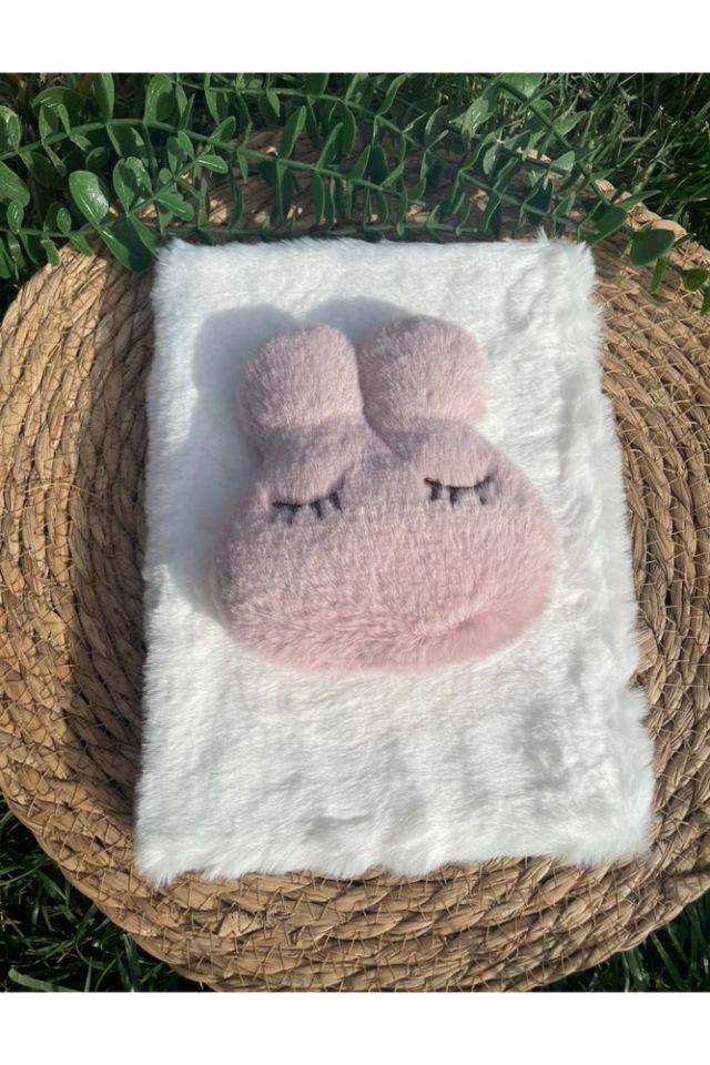 Peluş Kapaklı Tavşan kabartmalı Çizgili Defter Beyaz