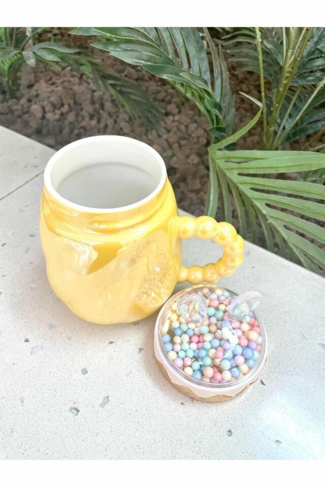 Tavşan Kapaklı Ponpon Kupa Mug sarı